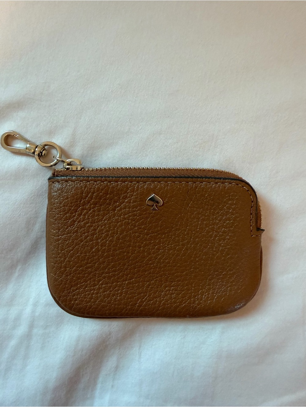 Kate Spade Brown Pebbled Leather Zip Coin Purse /Key Card Pouch w/ Gold Logo EUC - Picture 2 of 8
